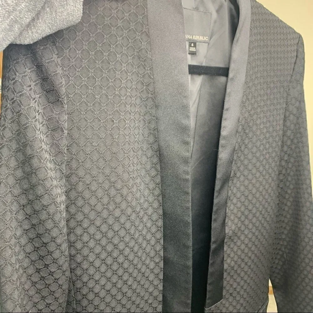 Banana republic black blazer jacket satin texture